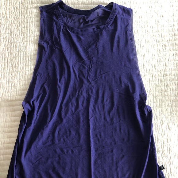 Lululemon mesh tank - Picture 1 of 1